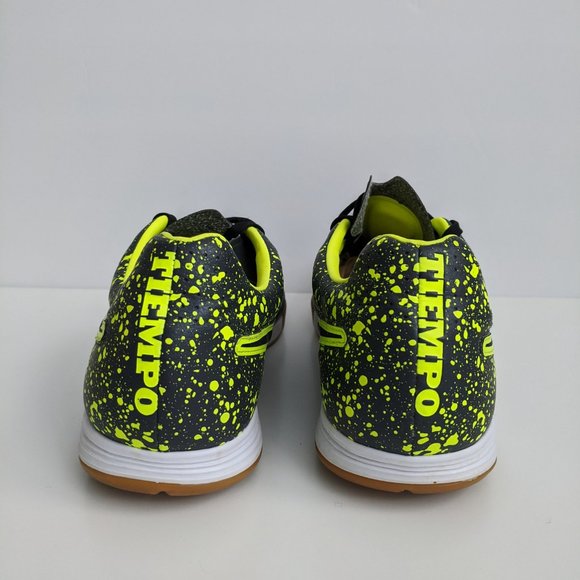 Nike Tempo Shoes